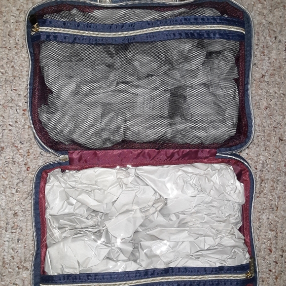 Celestial print toiletry/cosmetic travel kit - Picture 4 of 6